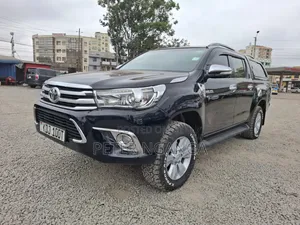 Toyota Hilux 2017 Black