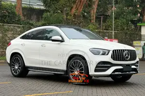 Mercedes-Benz GLE-Class GLE 400d 4MATIC 2021 White
