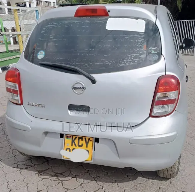 Nissan March 2013 Silver