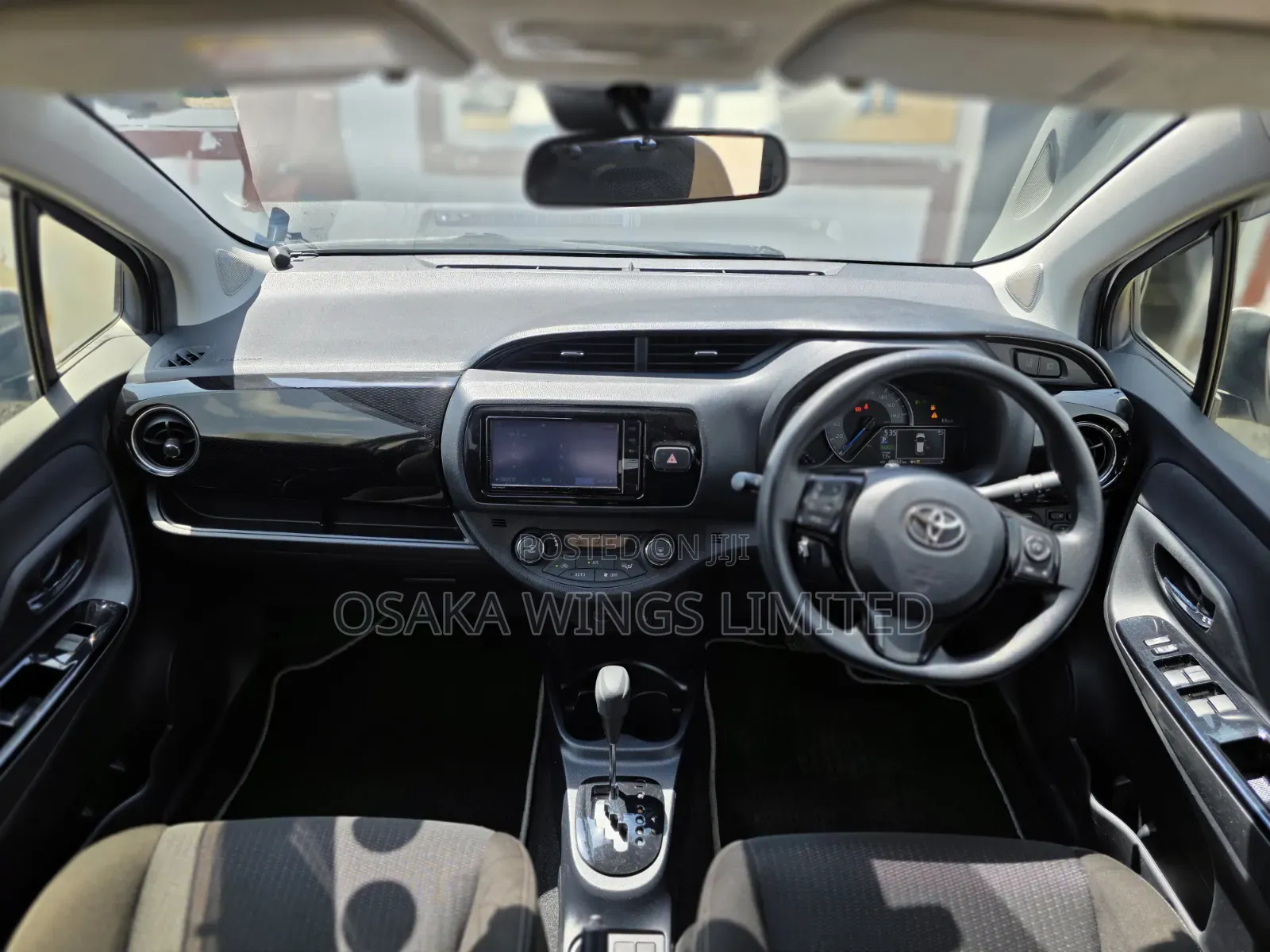 Toyota Vitz 2019 White