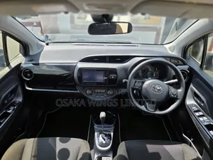 Toyota Vitz 2019 White