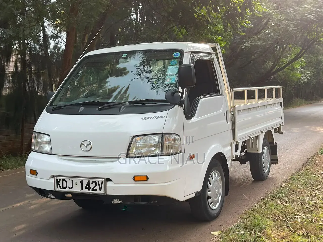 Mazda B 2016 White