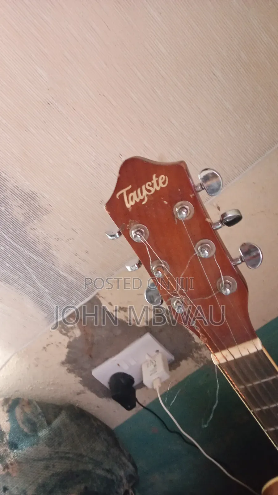 Tayste Semi Acoustic Guitar Size 41