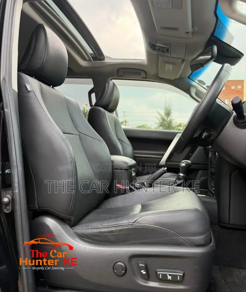 Toyota Land Cruiser Prado 2.7 2021 Black