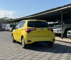 Toyota Vitz 2019 Yellow