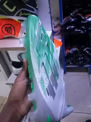 F50 Laceless Kids Football Boots/ Soccer Boots