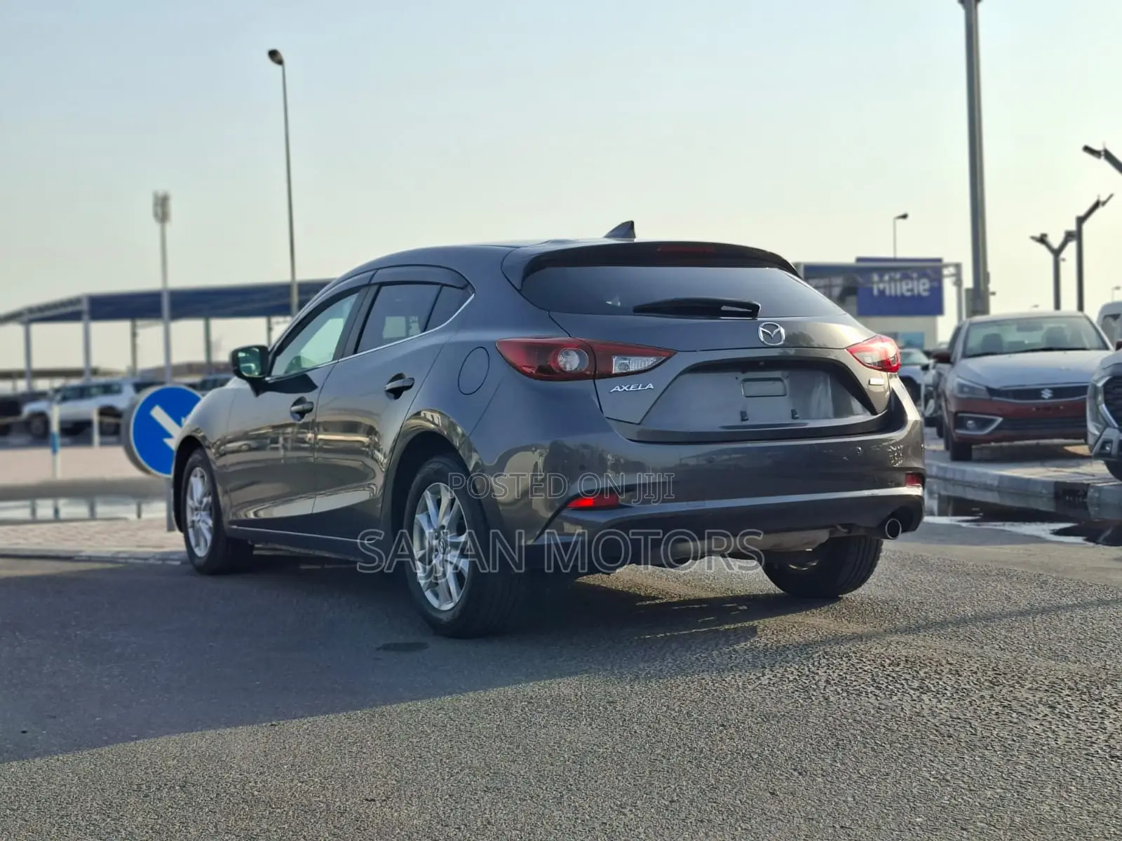 Mazda Axela 2019 Gray