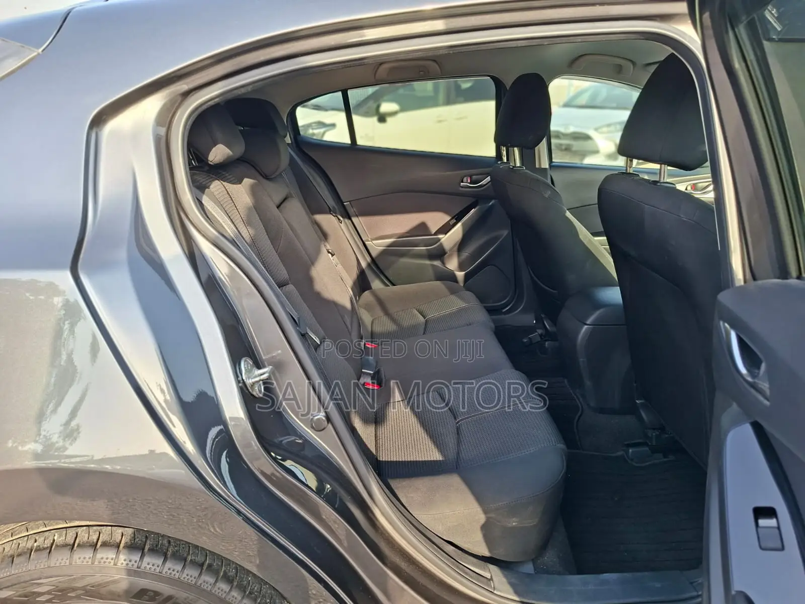 Mazda Axela 2019 Gray