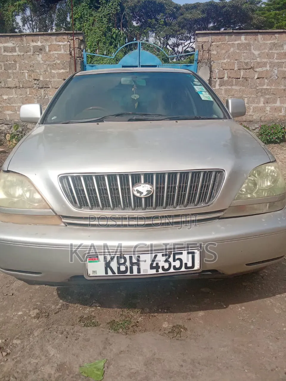 Toyota Harrier 2004 Black
