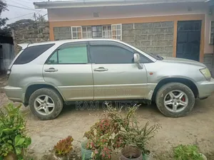 Toyota Harrier 2004 Black