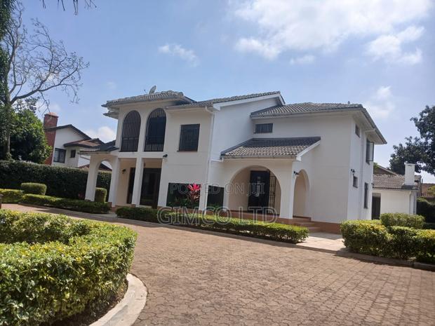 4bdrm Mansion in Mountain View Estate for sale - main view