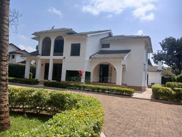 4bdrm Mansion in Mountain View Estate for sale - thumbnail 2