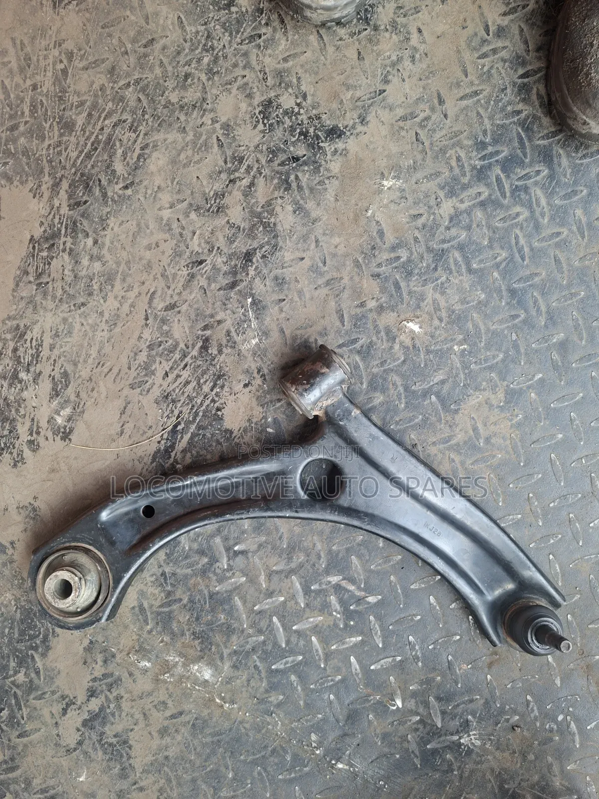 Suzuki Alto Lower Control Arm