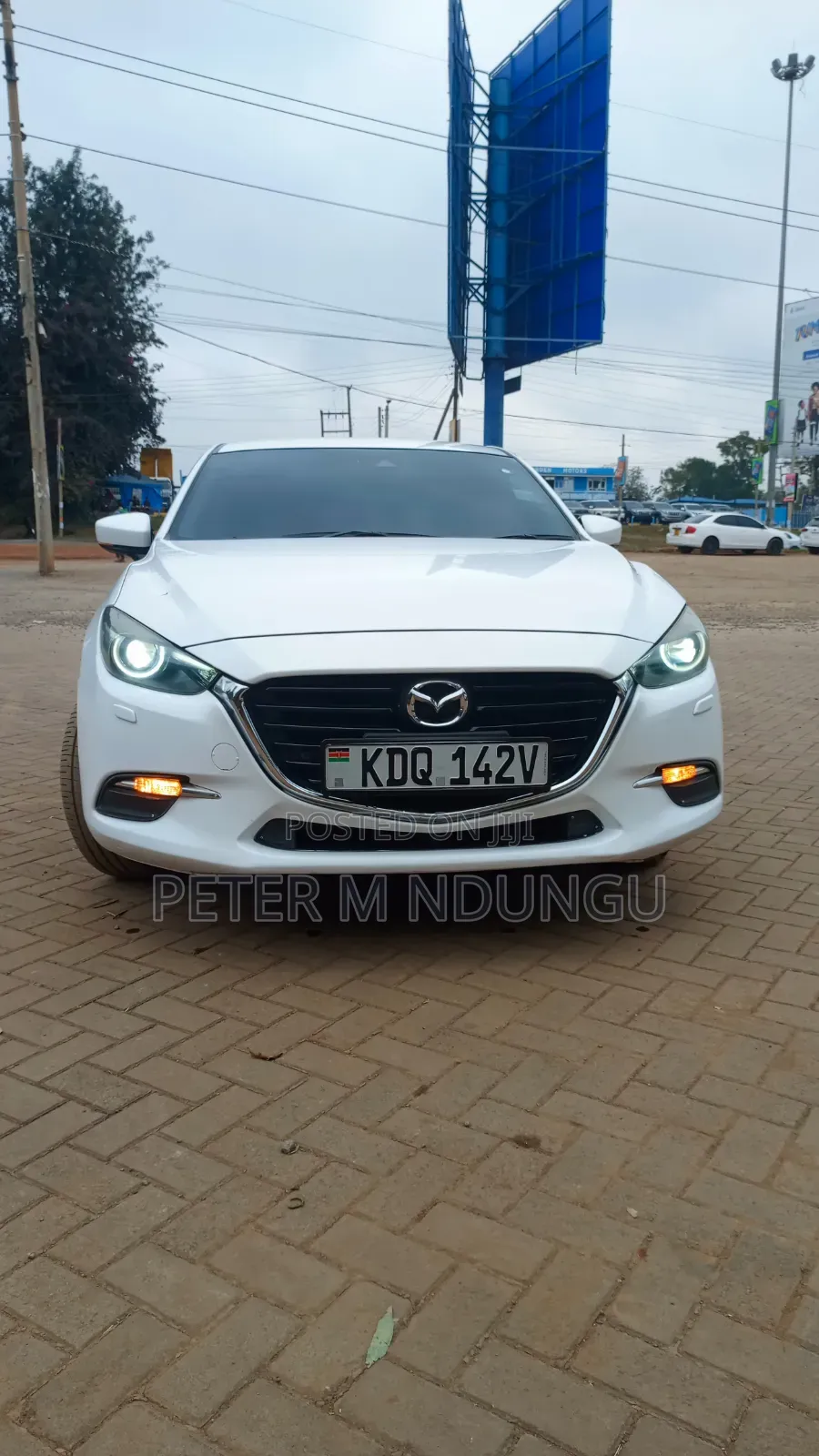 Mazda Axela 2017 White