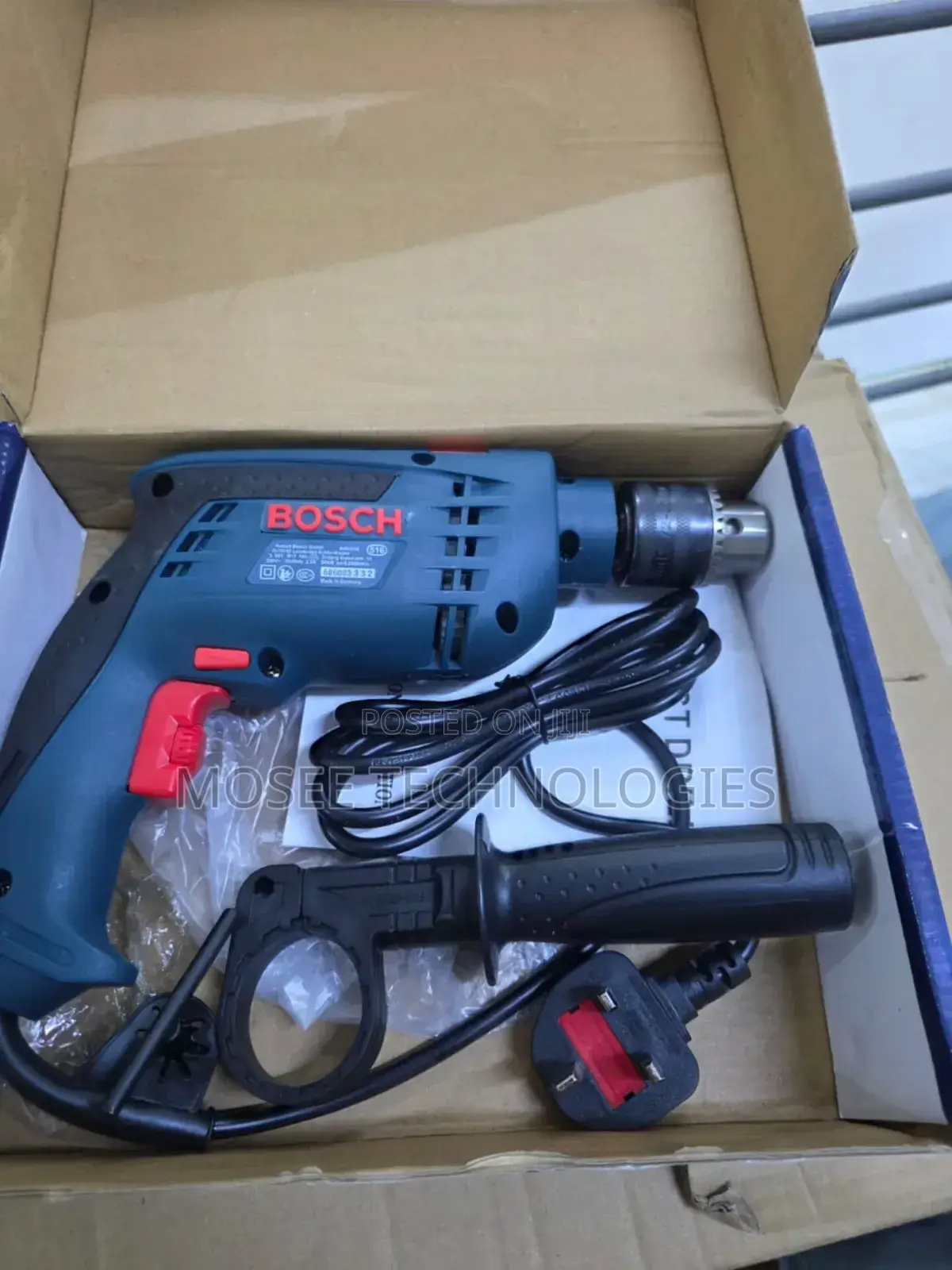 Bosch 13mm Electric Impact Drill With Auxiliary Handle