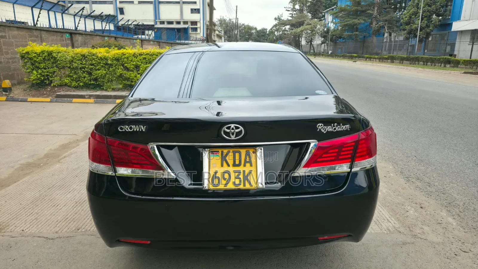 Toyota Crown 2013 Black