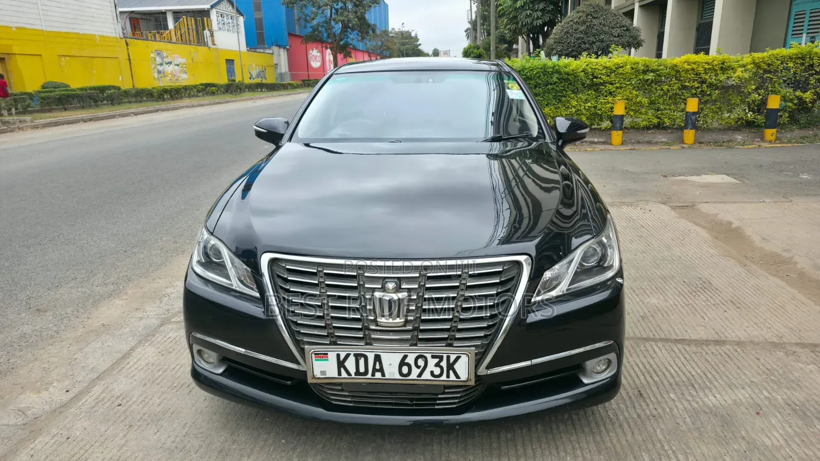 Toyota Crown 2013 Black