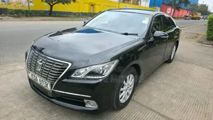 Toyota Crown 2013 Black