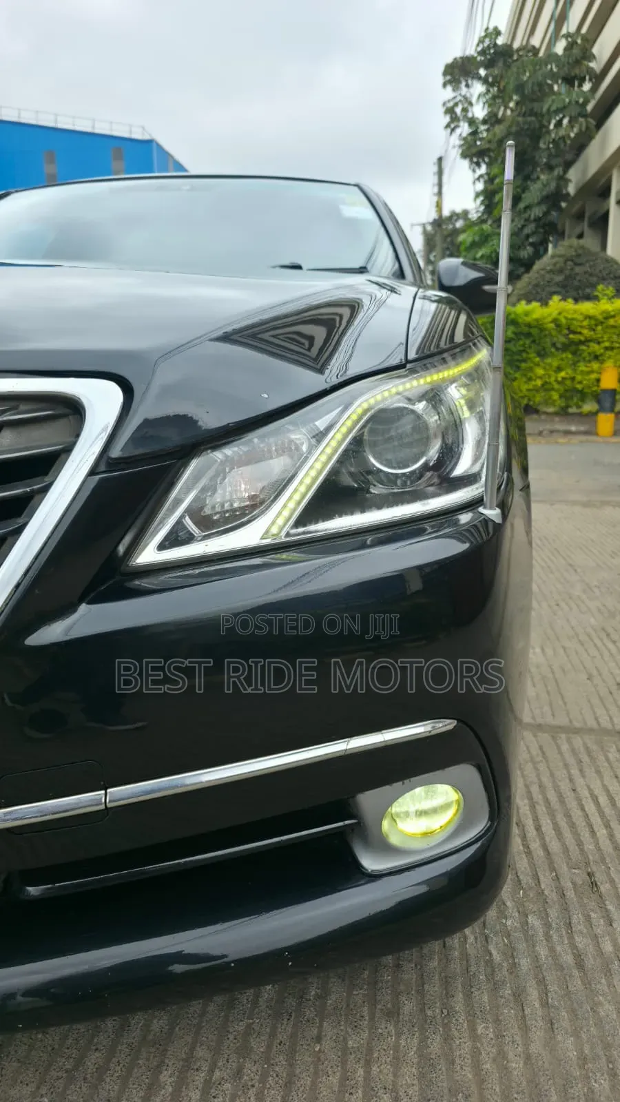 Toyota Crown 2013 Black