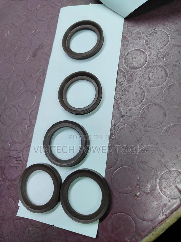 Demolisher Seal