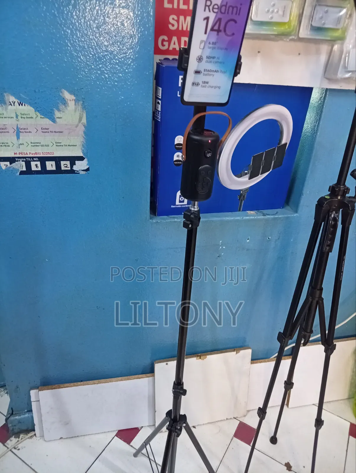 1.8mtrs Ai Tripod With Lights