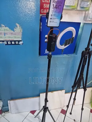 1.8mtrs Ai Tripod With Lights