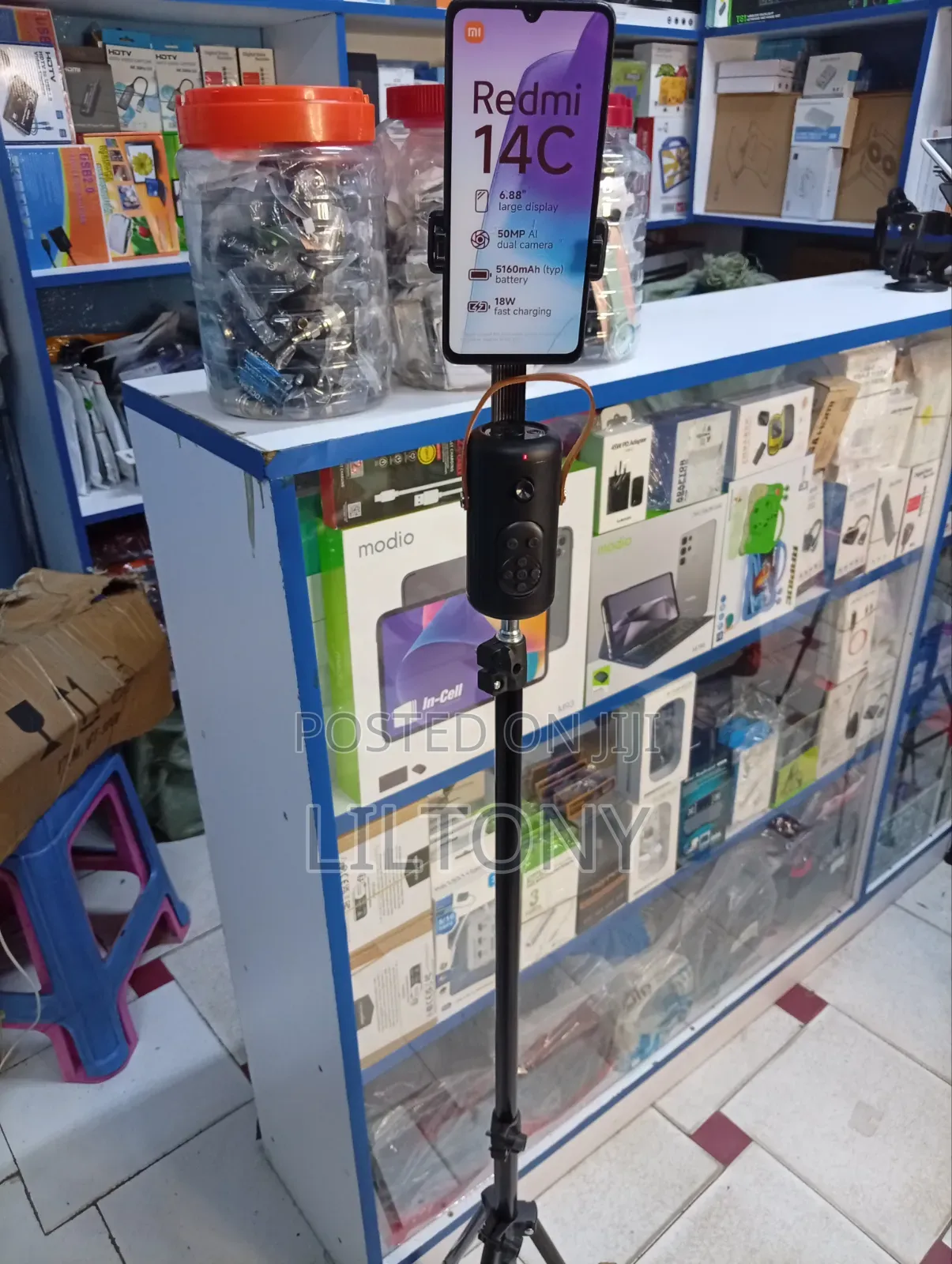 360 Degree Rotating AI Tripod