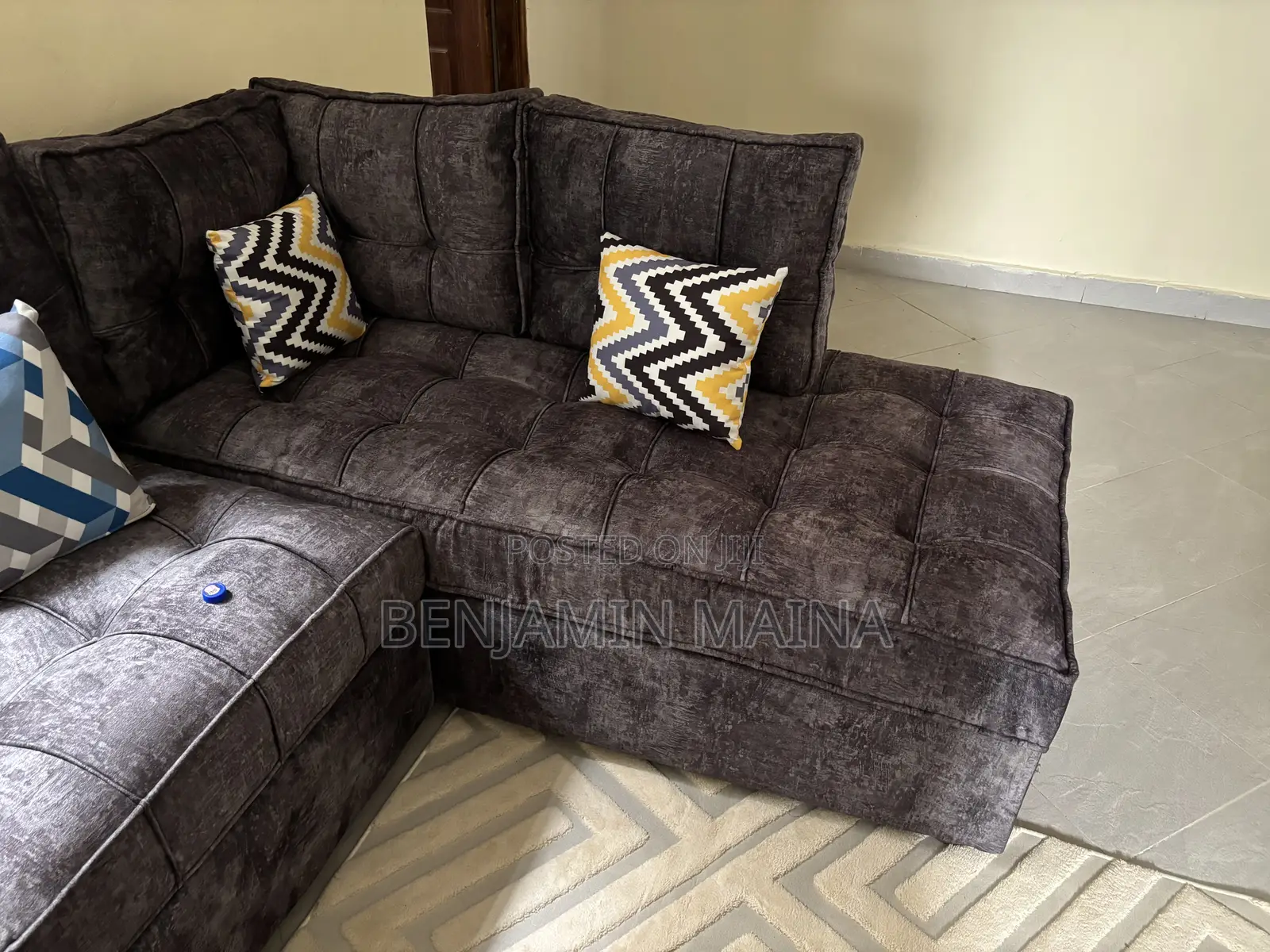 5 Seater Grey Couch