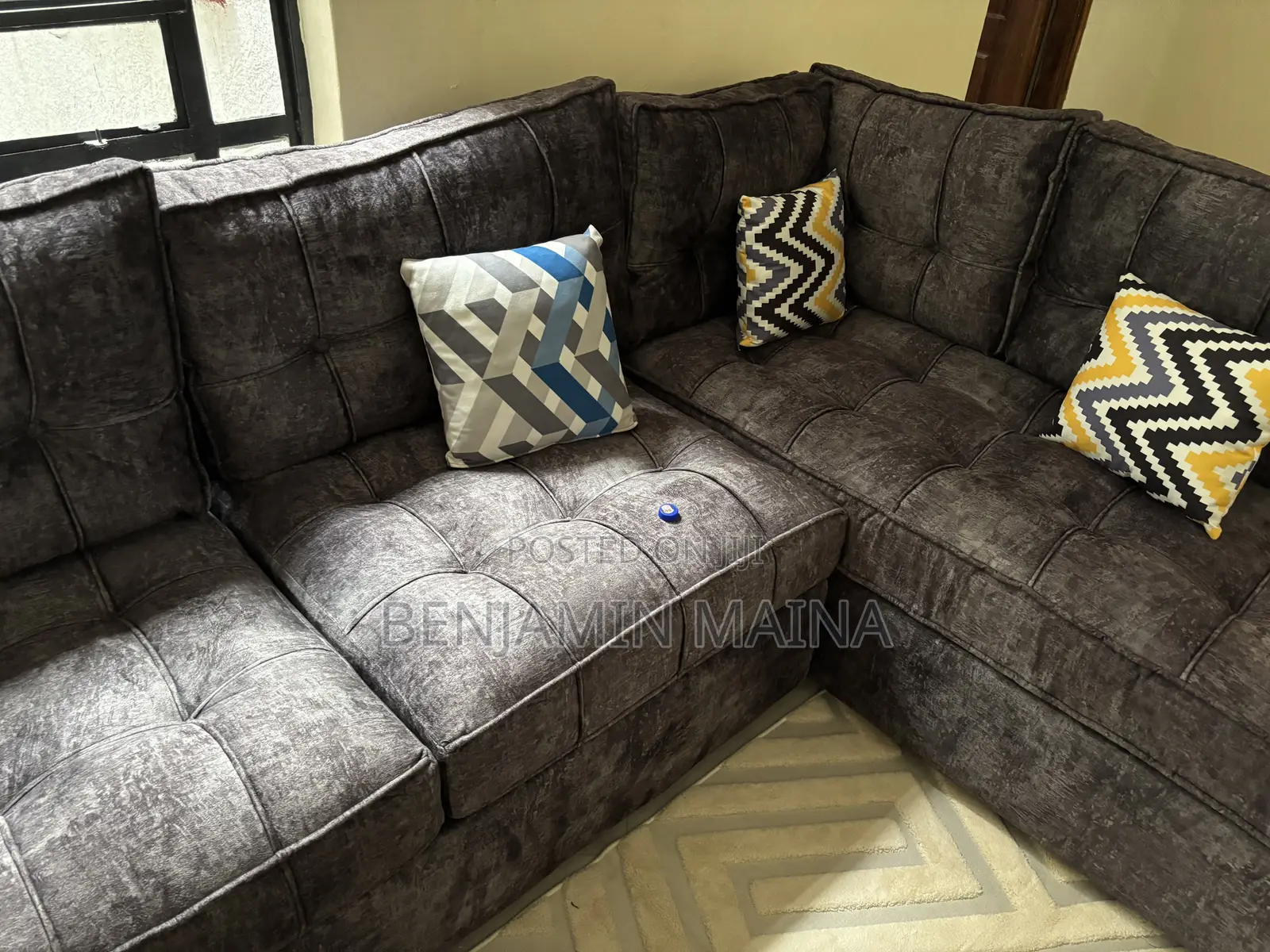 5 Seater Grey Couch