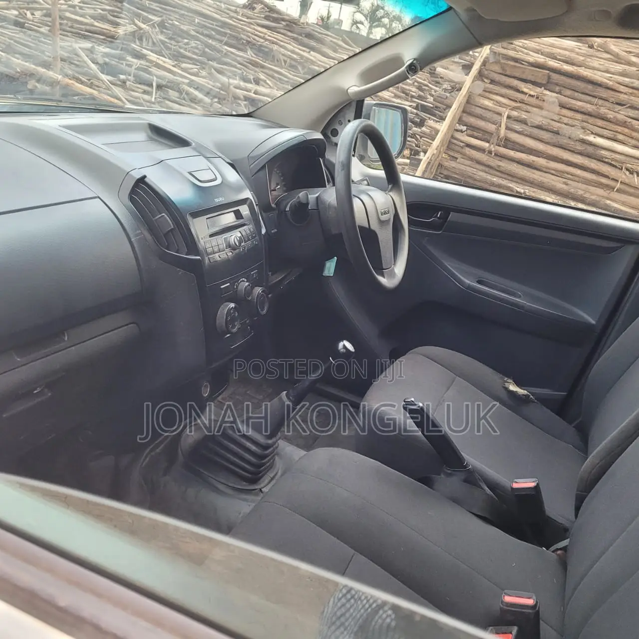 Isuzu D-MAX 2022 White