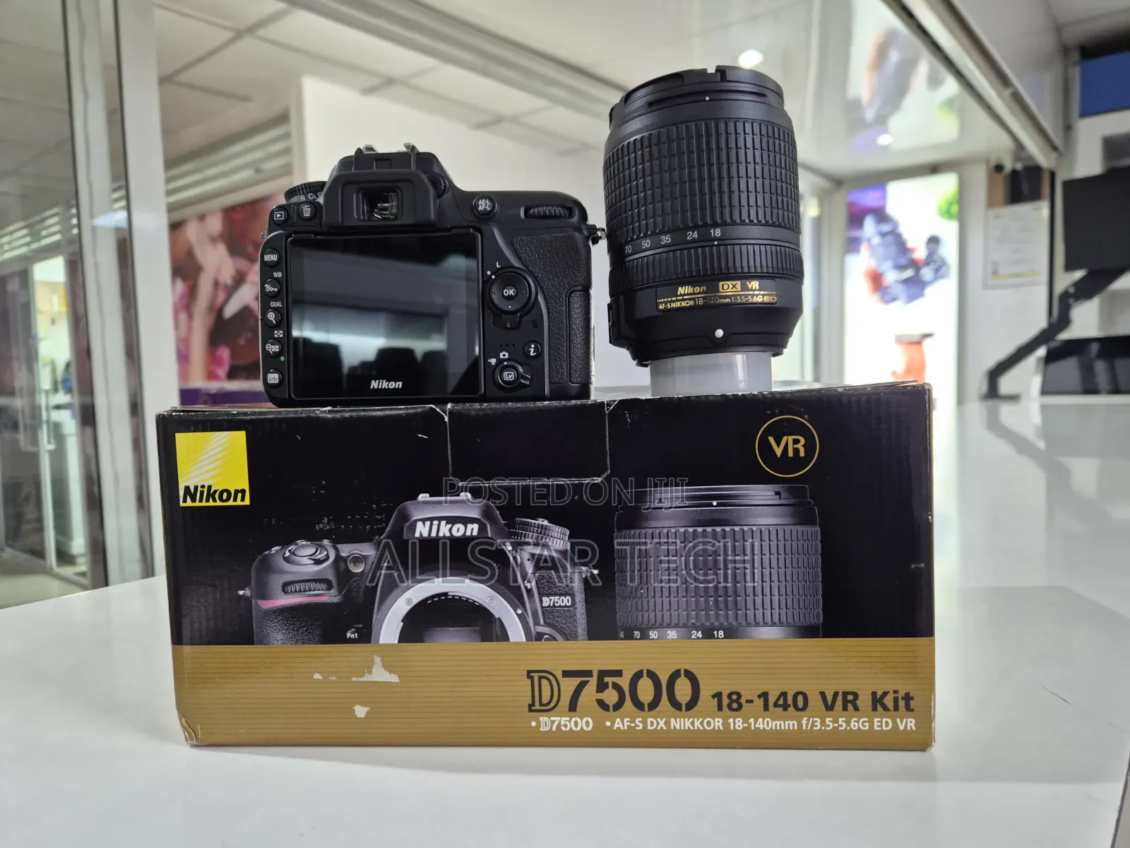 Nikon D7500 With 17-140mm Open Box.