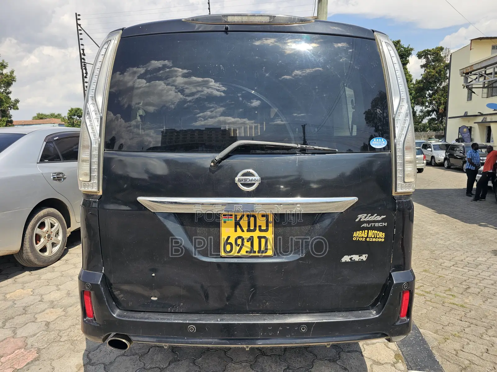Nissan Serena 2014 Black