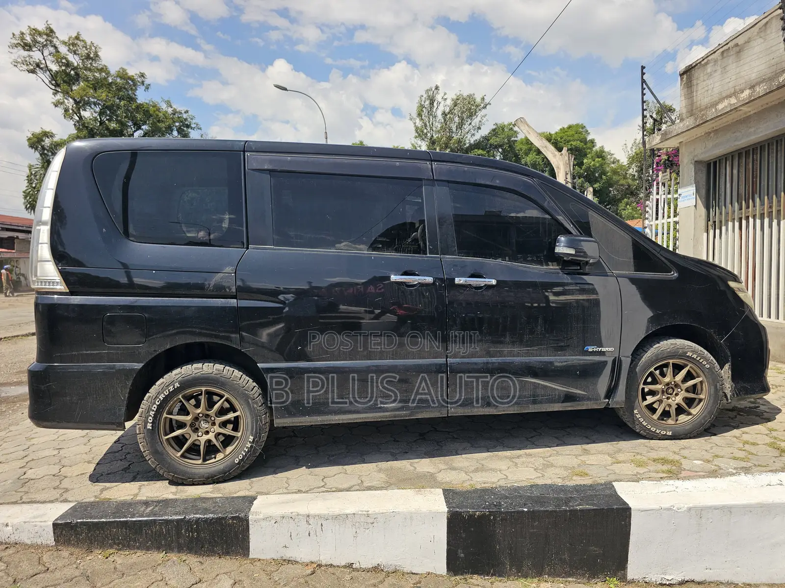 Nissan Serena 2014 Black