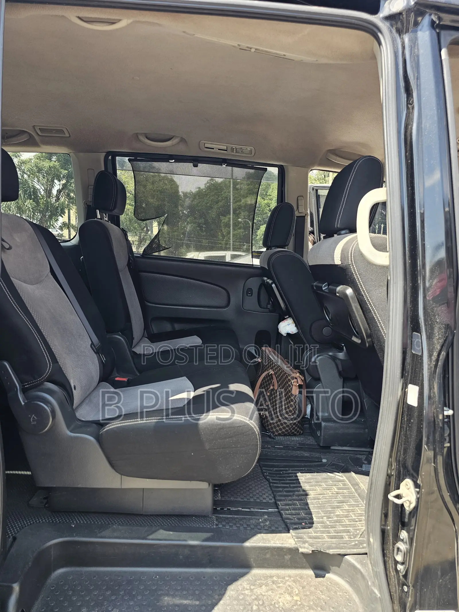 Nissan Serena 2014 Black