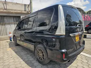 Nissan Serena 2014 Black