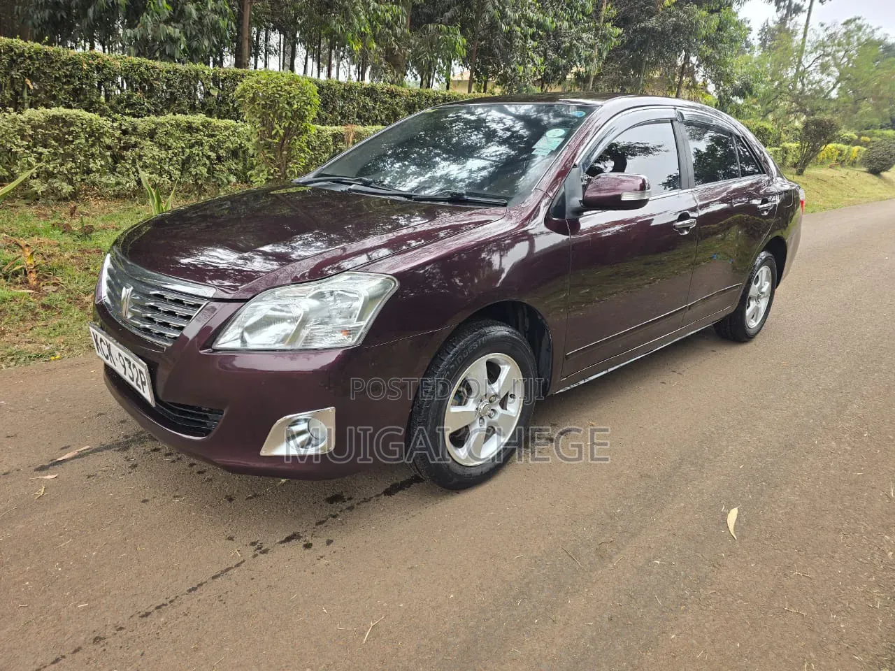 Toyota Premio 2010 Maroon