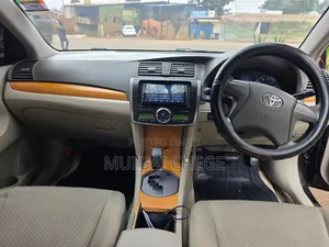Toyota Premio 2010 Maroon