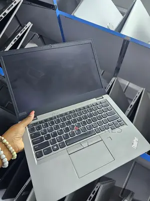Laptop Lenovo ThinkPad L13 Yoga 16GB Intel Core i7 SSD 512GB