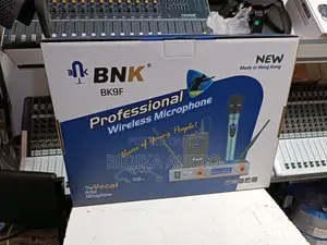 BNK BK9F Professional Wireless Microphone System