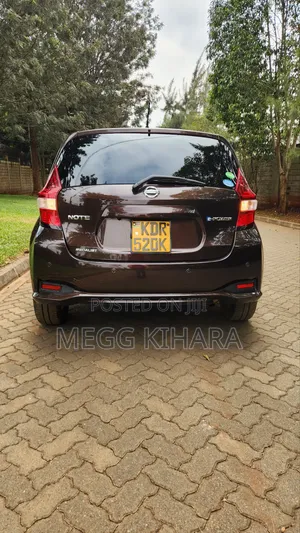 Nissan Note 2017 Brown