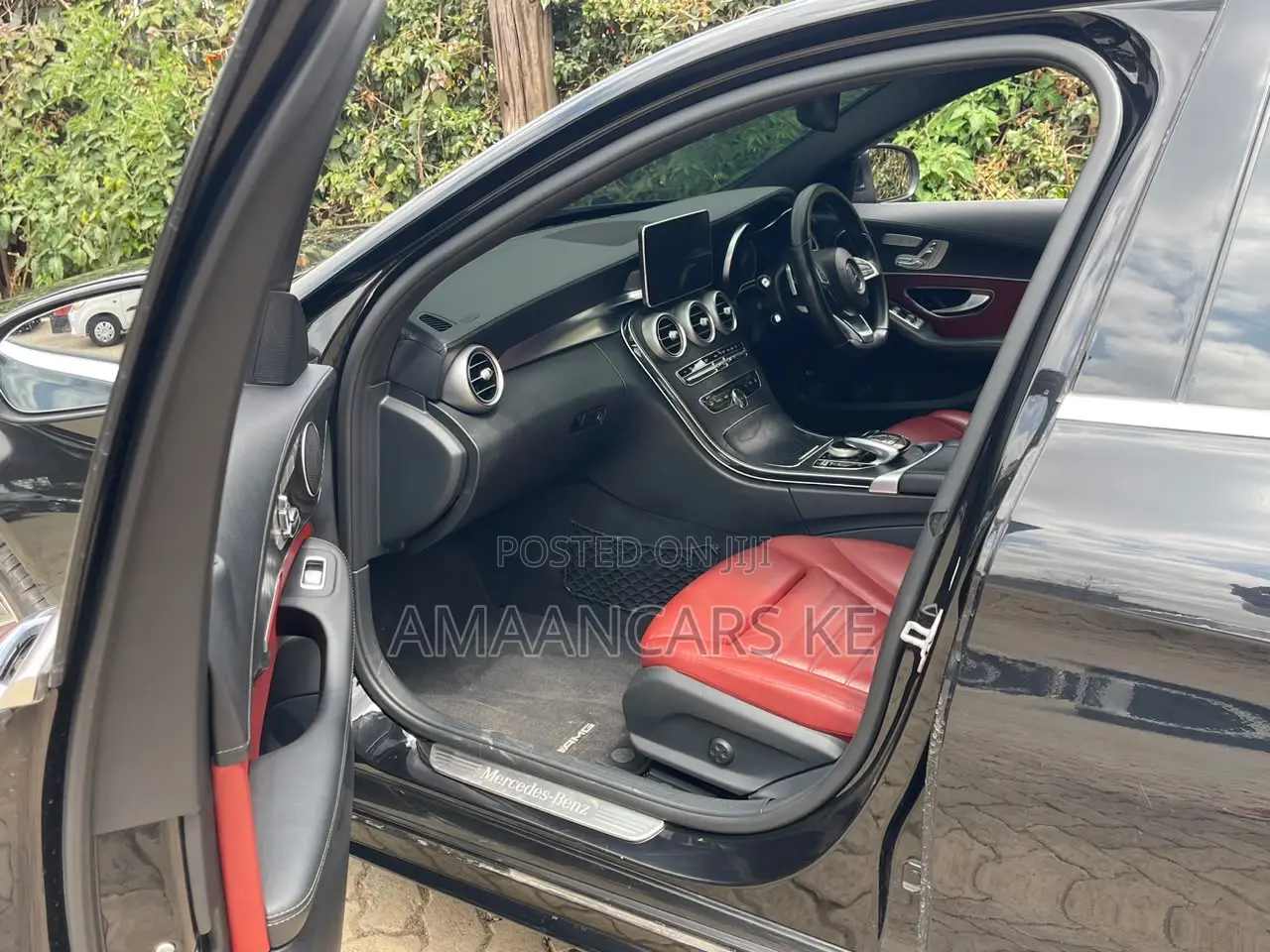 Mercedes-Benz C200 2015 Black