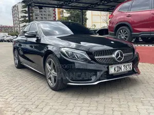 Mercedes-Benz C200 2015 Black