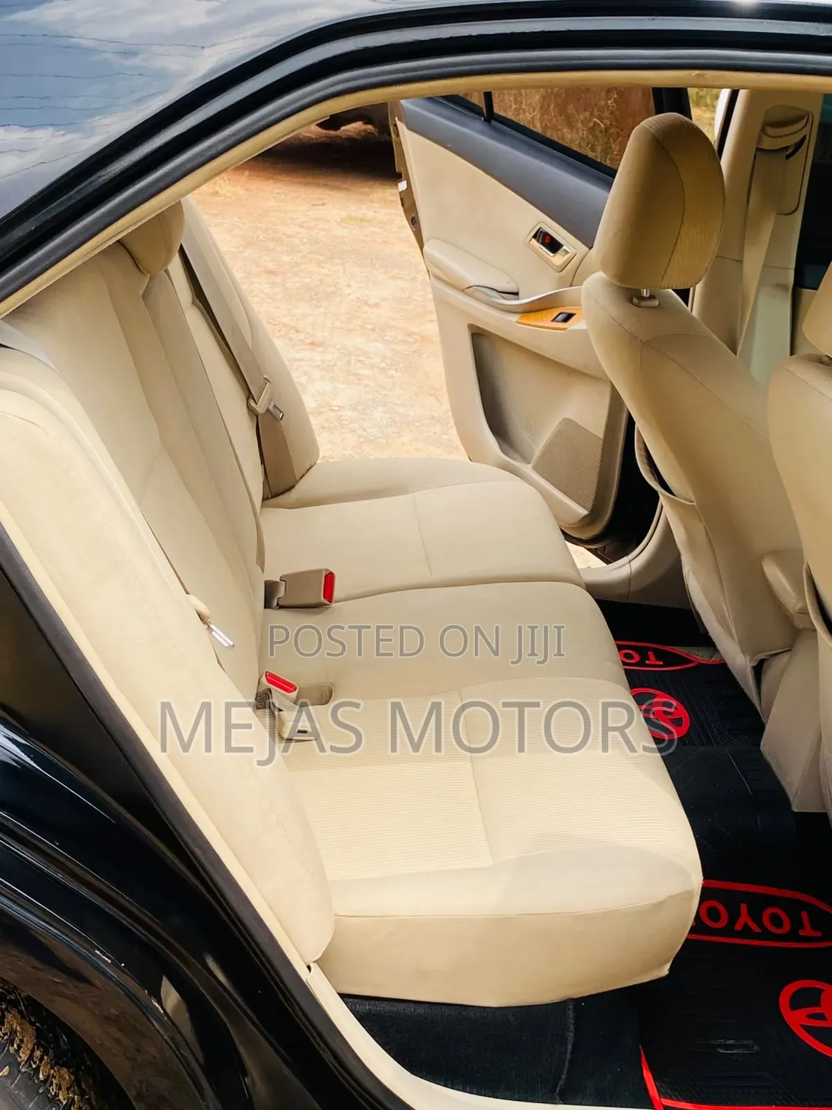 Toyota Premio 2014 Black