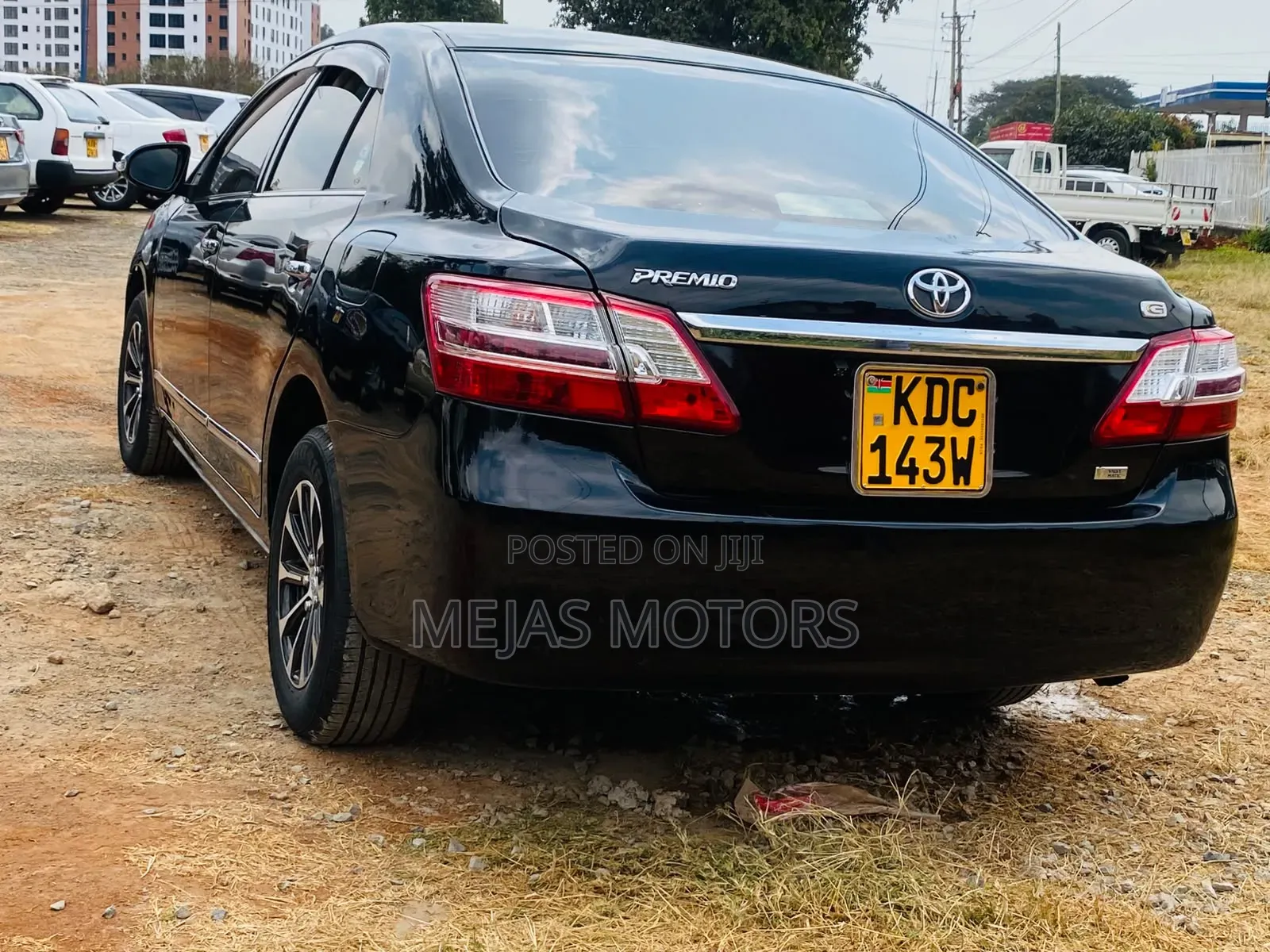 Toyota Premio 2014 Black