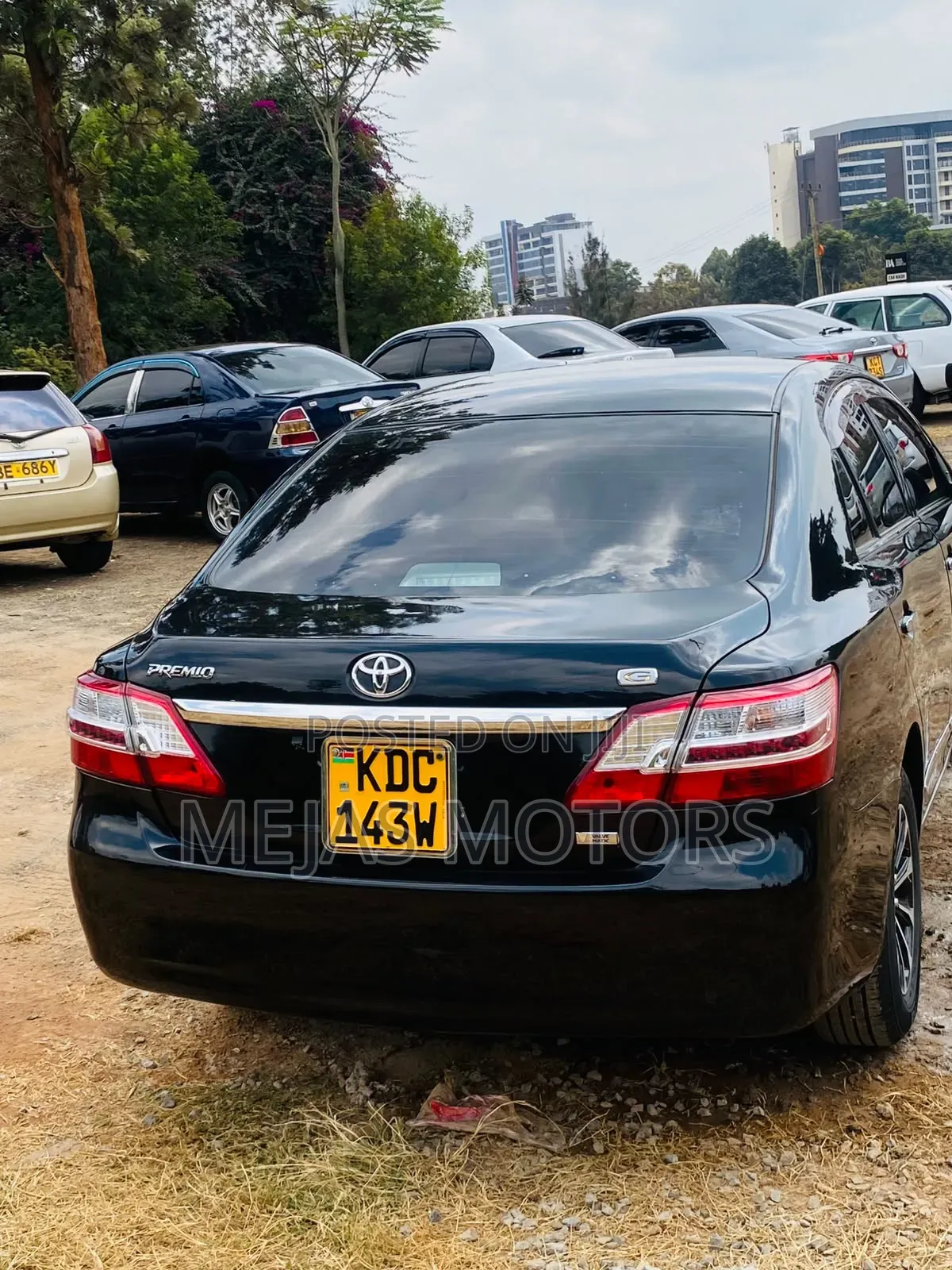 Toyota Premio 2014 Black