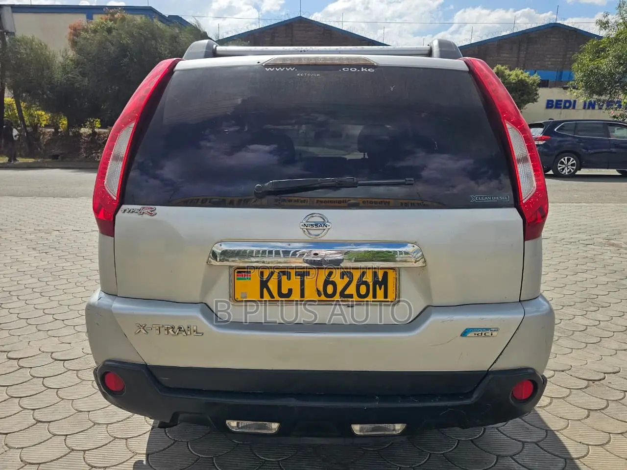 Nissan X-Trail 2012 Silver
