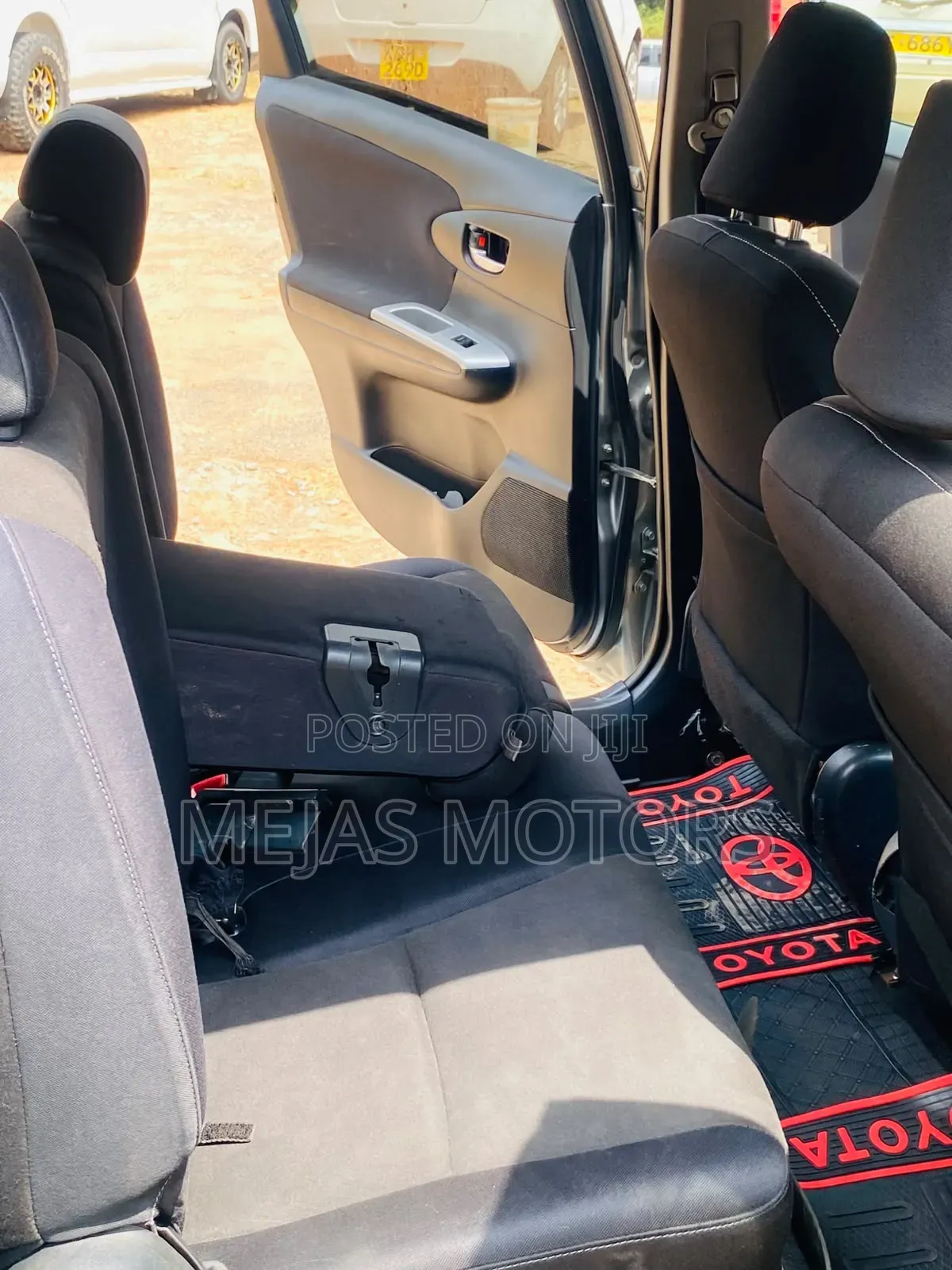 Toyota Wish 2010 Gray