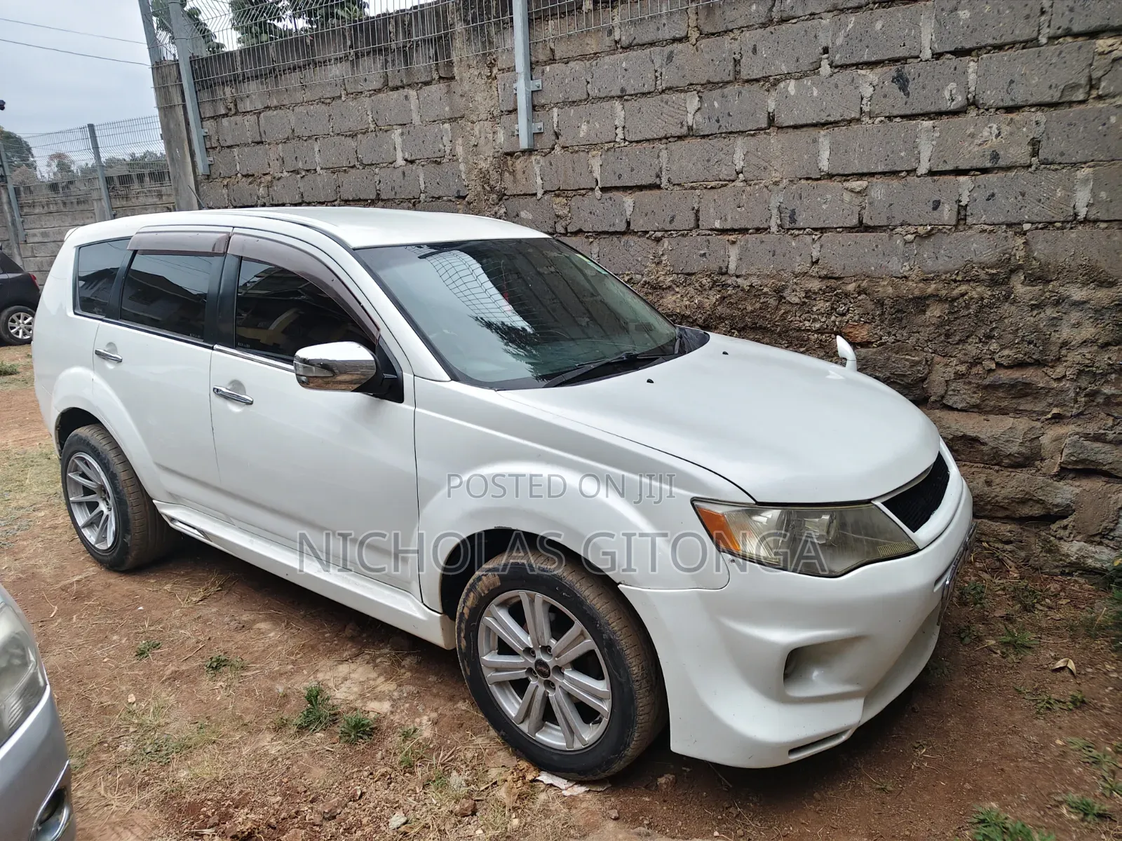 Mitsubishi Outlander 2009 White