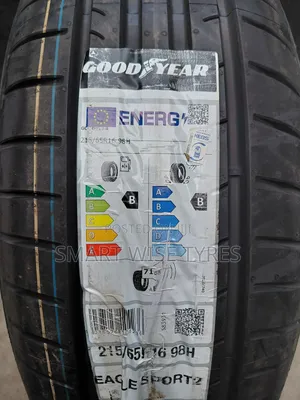 215/65r16 Good Year