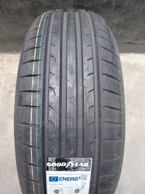 215/65r16 Good Year